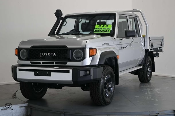 2025 Toyota Landcruiser GXL in Silver