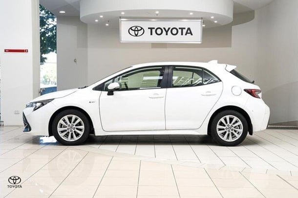 2024 Toyota Corolla Ascent Sport Hybrid in White