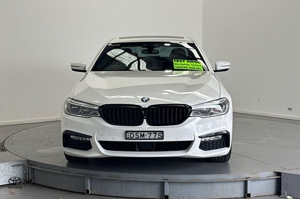 2017 BMW 5 Series 530i M Sport in Brown