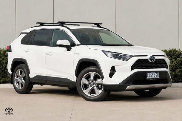 Image of 2021 Toyota RAV4 GXL