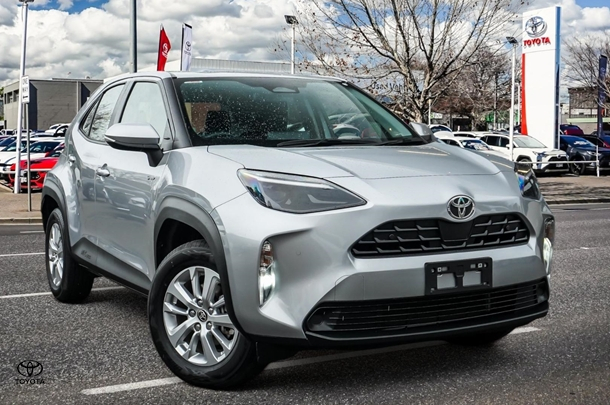 Image of 2025 Toyota Yaris Cross GX