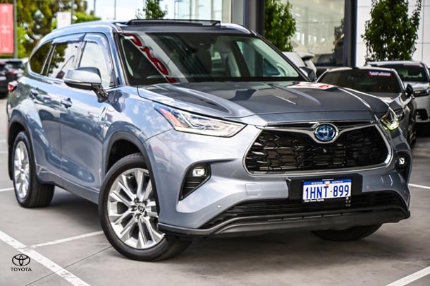 Image of 2021 Toyota Kluger Grande