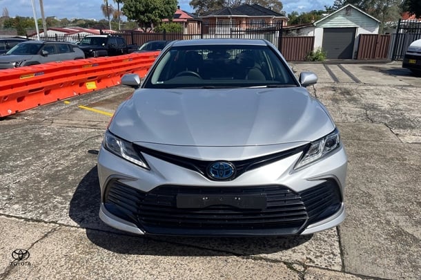 2023 Toyota Camry Ascent in Silver