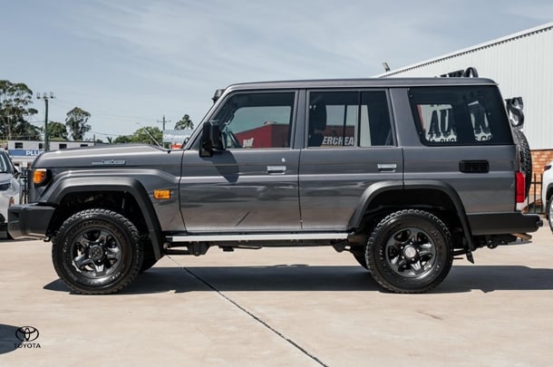 2024 Toyota Landcruiser GXL in Silver