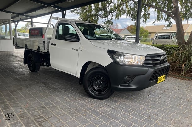 Image of 2021 Toyota Hilux 4x2 Workmate
