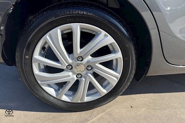 2023 Suzuki Swift GL in Grey