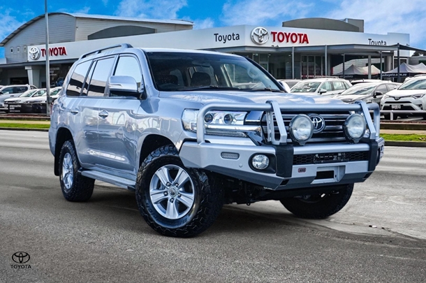 Image of 2018 Toyota Landcruiser GXL