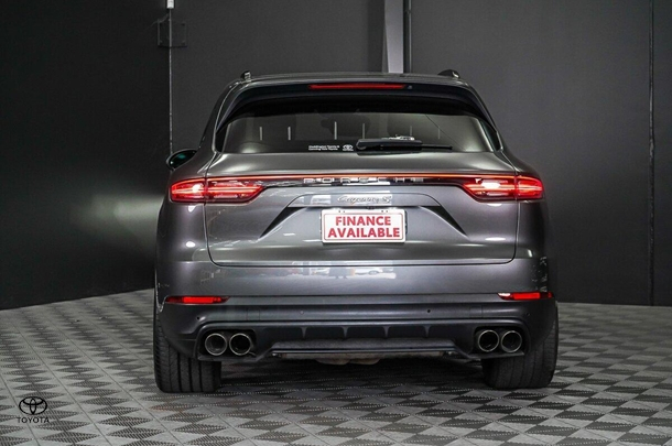 2018 Porsche Cayenne S in Grey