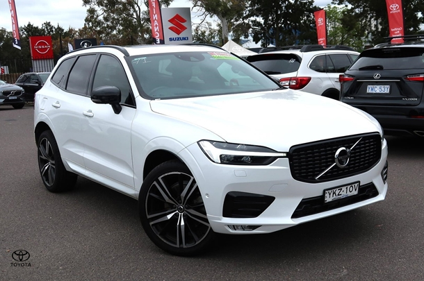 2021 Volvo XC60 T6 R-Design in White