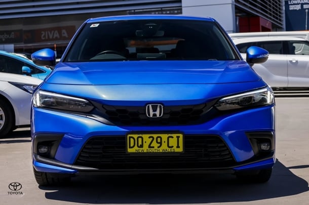 2022 Honda Civic VTi LX in Blue