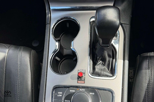 2019 Jeep Grand Cherokee Limited in White