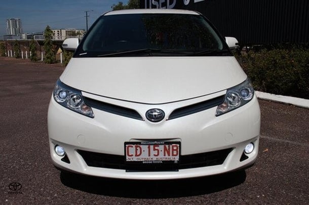 2014 Toyota Tarago GLI in White