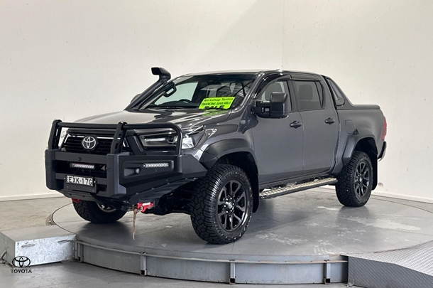 Image of 2022 Toyota Hilux Rogue
