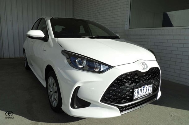 Image of 2024 Toyota Yaris HB Hybrid Ascent Sport