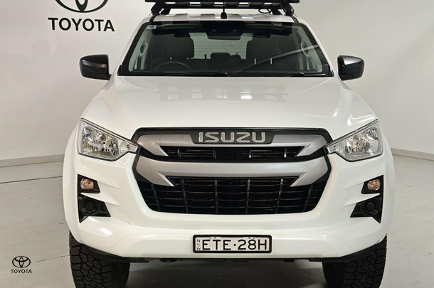2022 Isuzu D-MAX SX in White