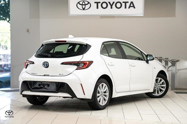 2024 Toyota Corolla Ascent Sport Hybrid in White