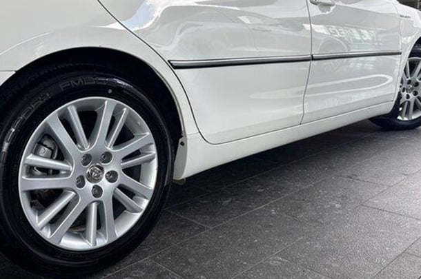 2011 Toyota Aurion Special Edition in White