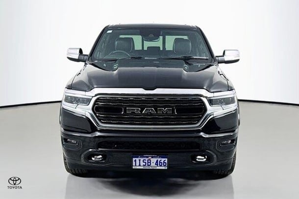 2020 RAM 1500 Laramie RamBox in Black