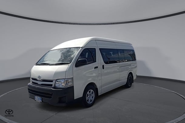 2013 Toyota Hiace SLWB in White