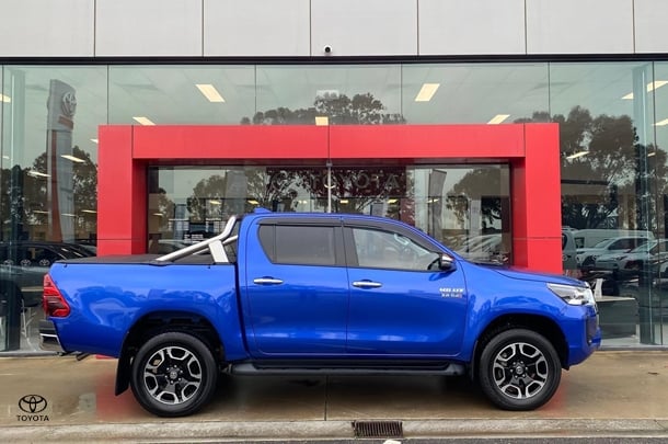 Image of 2023 Toyota Hilux SR5