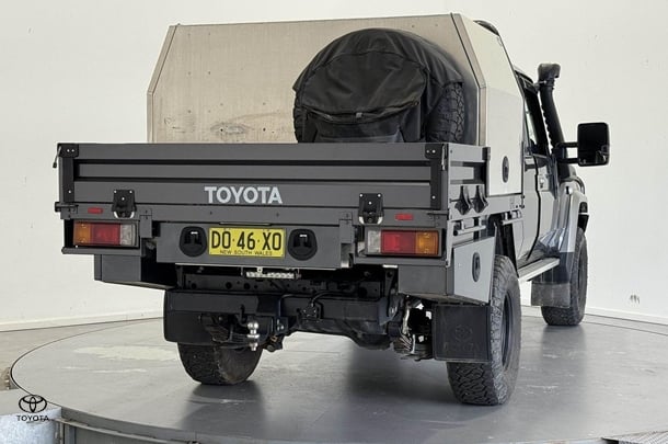 2021 Toyota Landcruiser GXL in Silver