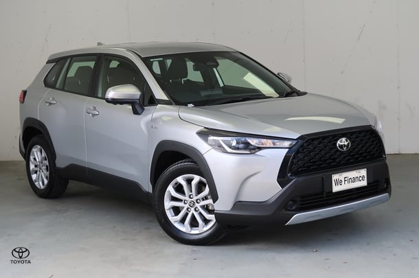 Image of 2024 Toyota Corolla Cross GX