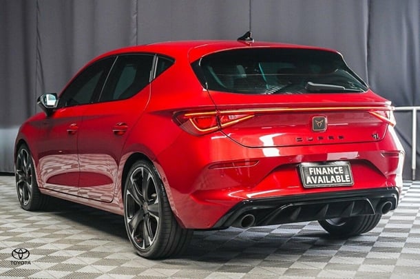 2022 CUPRA Leon VZ in Red