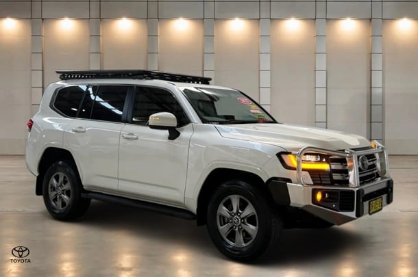 Image of 2022 Toyota Landcruiser VX
