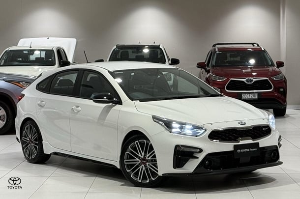Image of 2021 KIA CERATO GT