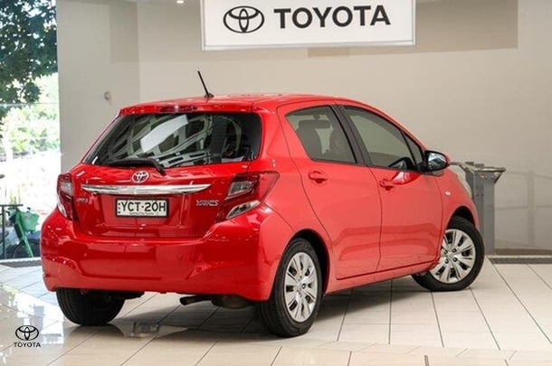 2014 Toyota Yaris Ascent in Red