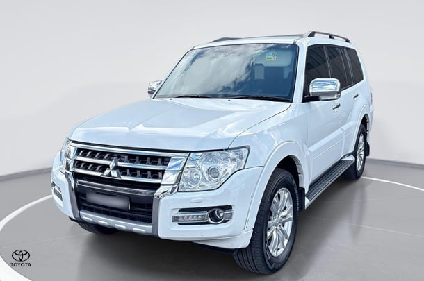 Image of 2016 Mitsubishi Pajero GLS