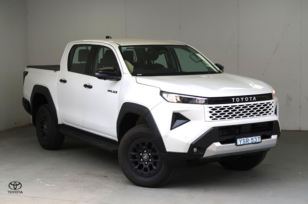 Image of 2025 Toyota Hilux SR 48V