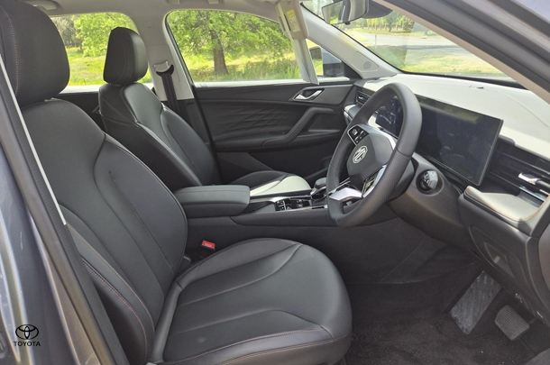 2024 MG HS Excite in Other