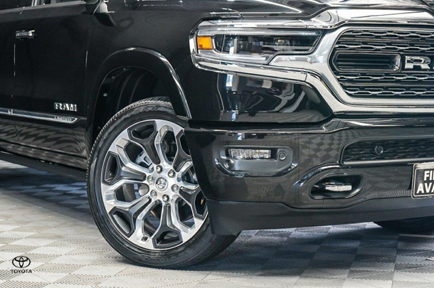 2020 RAM 1500 Laramie RamBox in Black