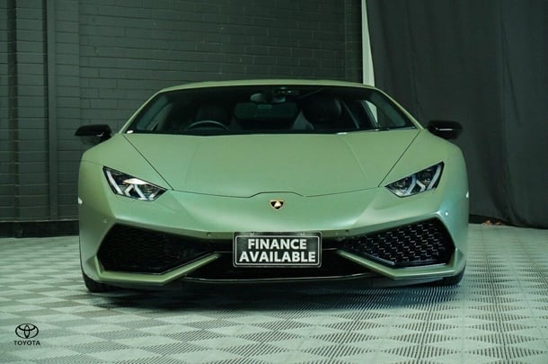 2017 Lamborghini Huracan LP610-4 in Green