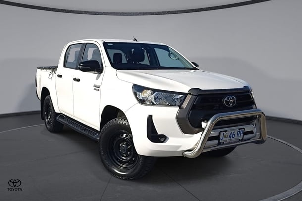Image of 2021 Toyota Hilux SR