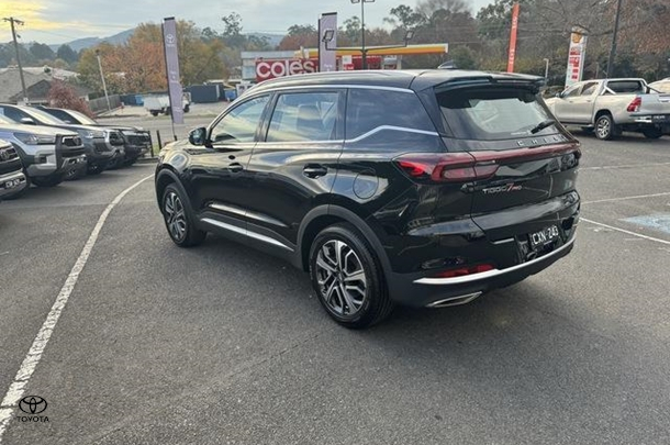 2023 Chery Tiggo 7 Pro Ultimate AWD in Space Black