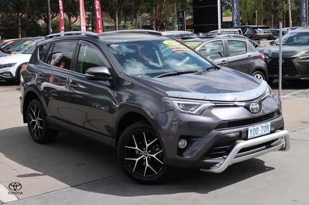 Image of 2016 Toyota RAV4 GXL