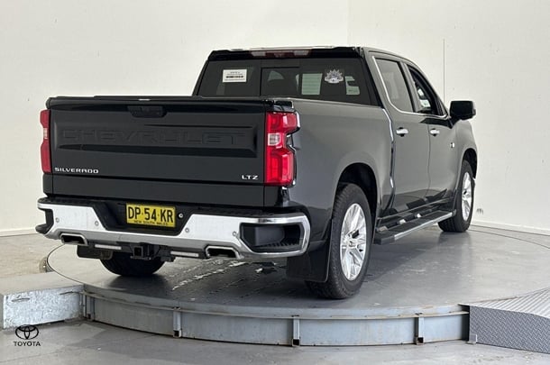 2020 Chevrolet Silverado 1500 LTZ Premium Edition in Other