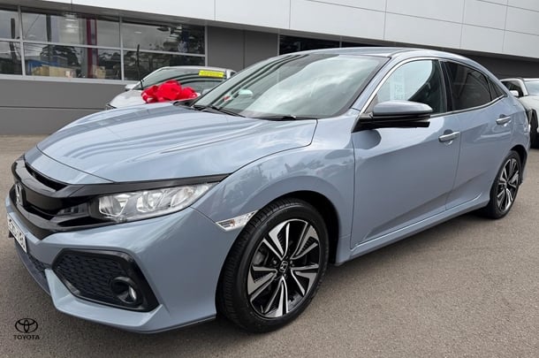 2017 Honda Civic VTi-L in Grey