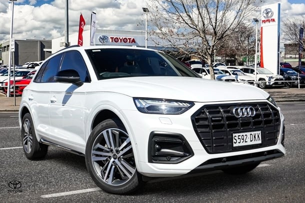Image of 2024 Audi Q5 45 TFSI Sport