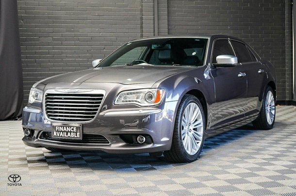 2015 Chrysler 300 C Luxury in Grey