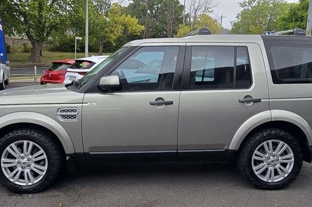 2013 Land Rover Discovery 4 TDV6 in Other