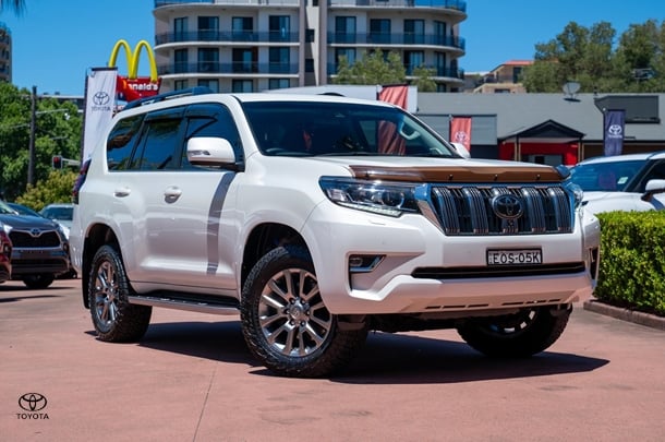 2017 Toyota Landcruiser Prado VX in White