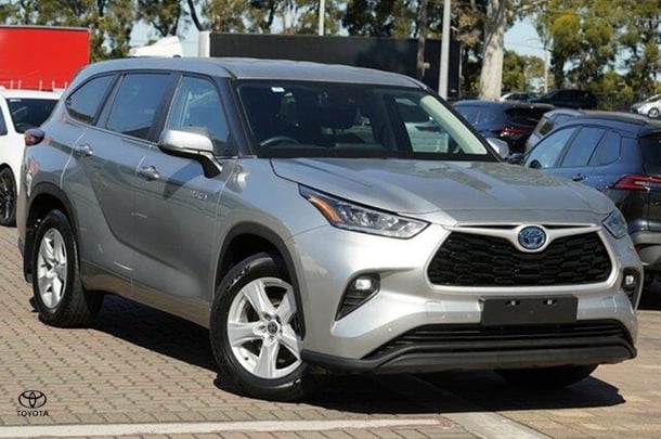 Image of 2023 Toyota Kluger GX