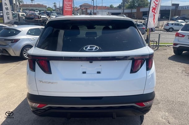 2023 Hyundai Tucson Elite in White Cream