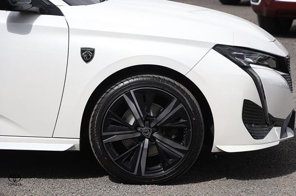 2022 Peugeot 308 GT Premium in White