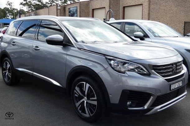 2019 Peugeot 5008 Allure in Silver