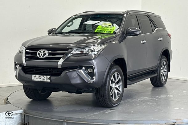 2018 Toyota Fortuner Crusade in Silver