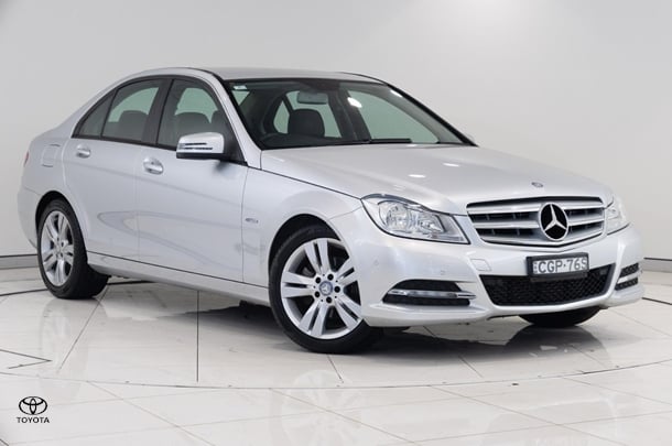 2012 Mercedes-Benz C-Class C200 BlueEFFICIENCY in Silver